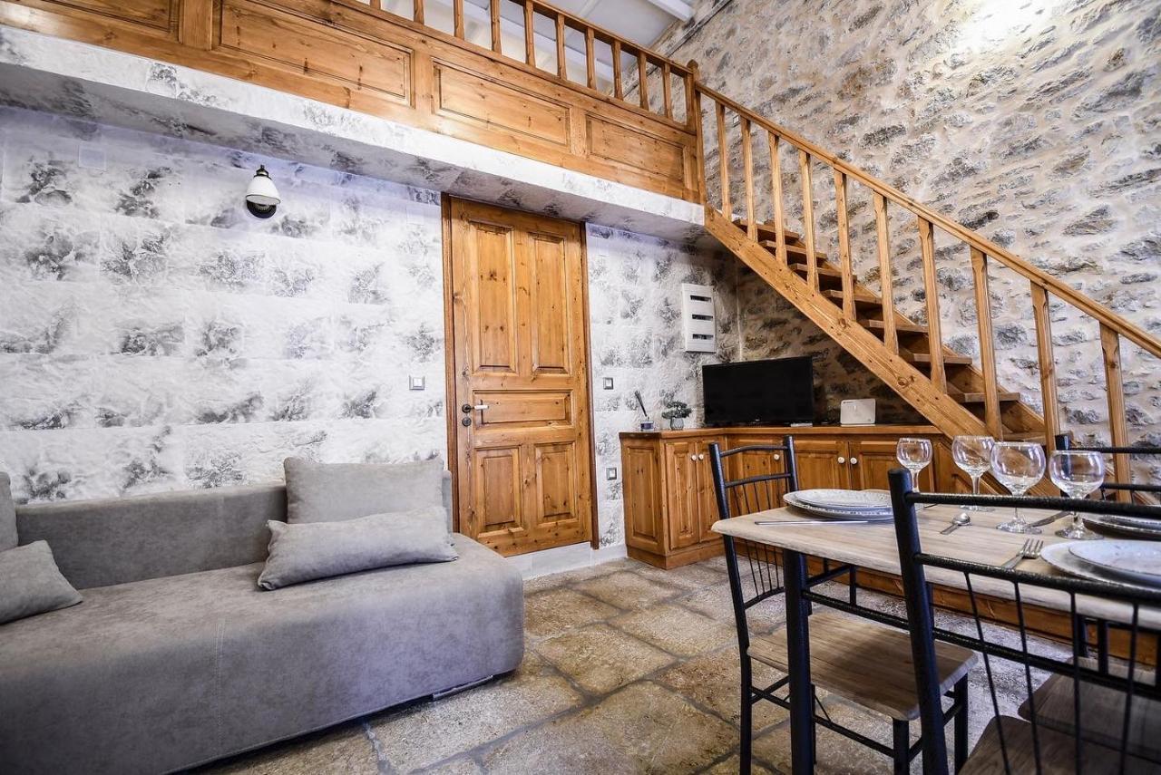 Stone Living Symi Central Apartments Bagian luar foto